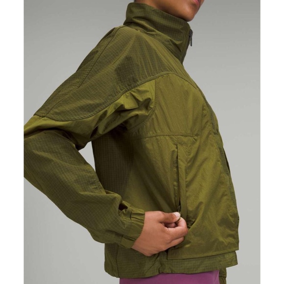 Lululemon Ripstop Relaxed-Fit Short Jacket - Picture 2 of 10